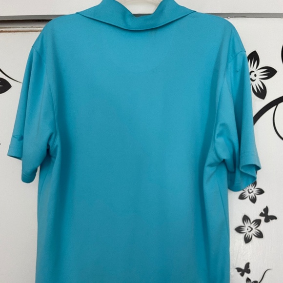 PRICE DROP! Comfortable, stretchy short sleeve men's shirt - Picture 5 of 8